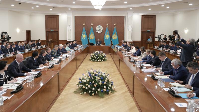 Тоқаев: Баспана мәселесі еліміздегі ең өткір әрі өзекті проблема екенін түсінулеріңіз қажет