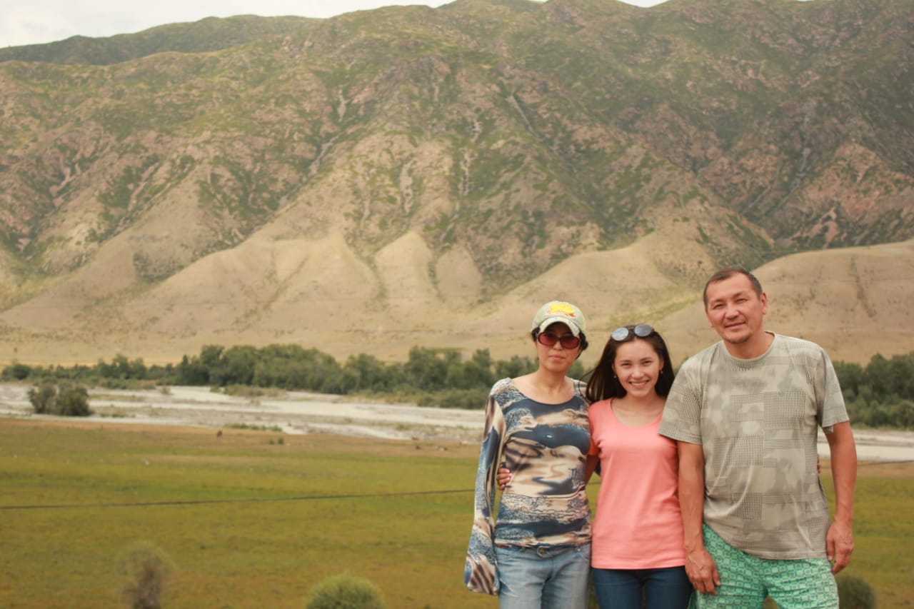 be3cf596-b6cf-4162-a186-0928f482399e.jpg