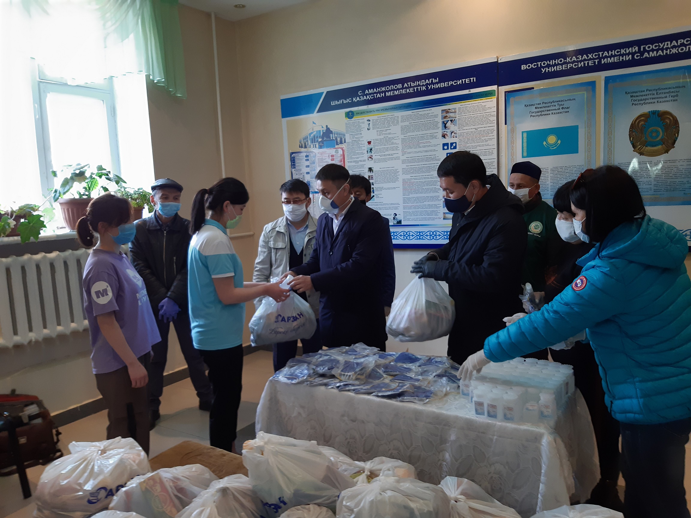 Этникалық қазақ студенттерге қолдау көрсетілді